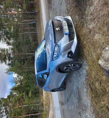 Peugeot 2008 1.2 Bensiin 2021